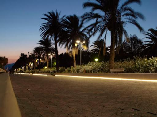 Savona Magnifico Sole Mare 150 M Wifi Climatcontrol Διαμέρισμα Εξωτερικό φωτογραφία