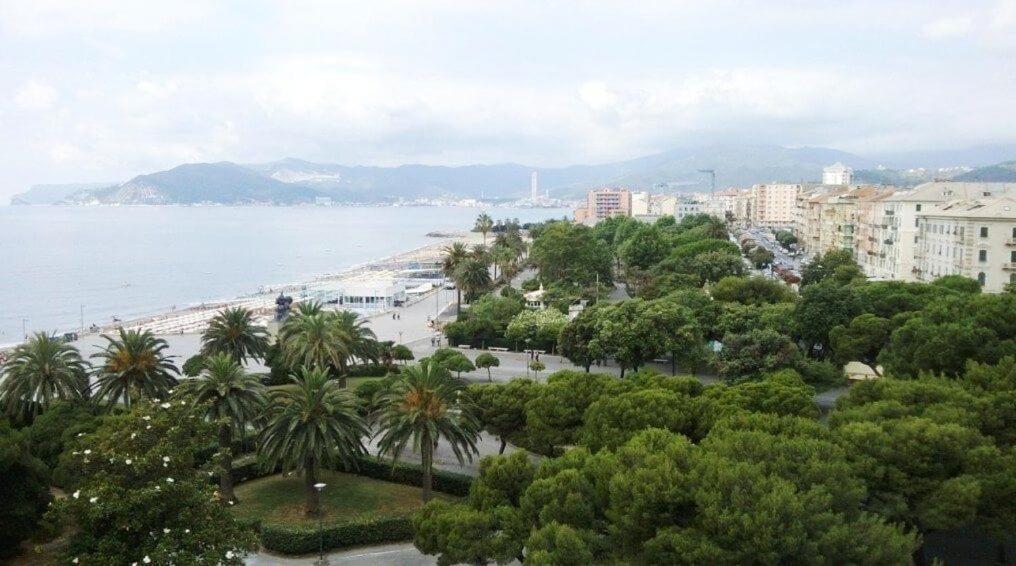 Savona Magnifico Sole Mare 150 M Wifi Climatcontrol Διαμέρισμα Εξωτερικό φωτογραφία